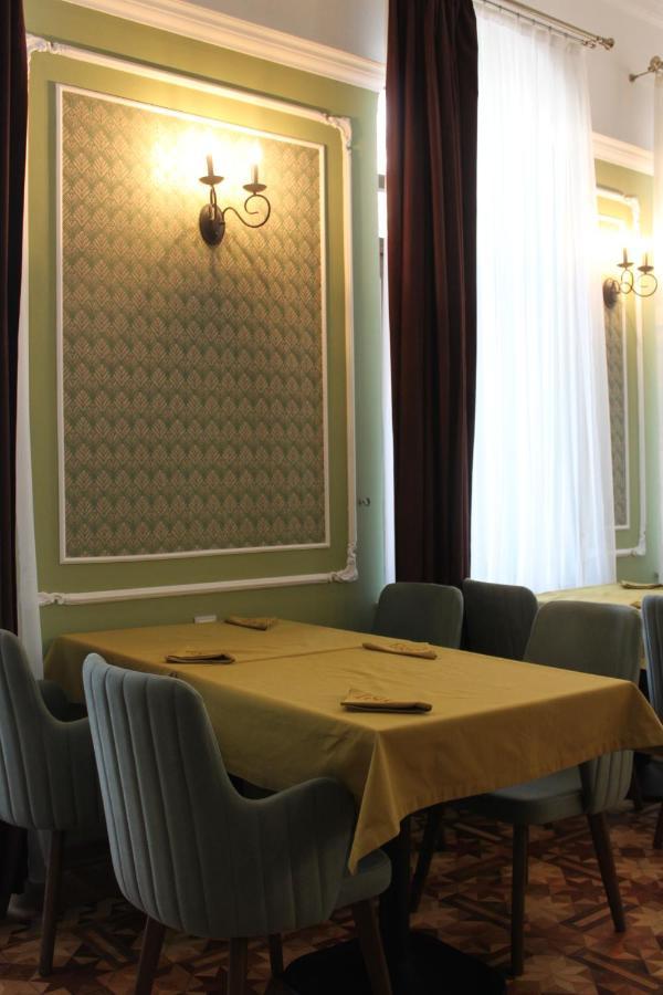 Hotel 1883 Baku Bagian luar foto