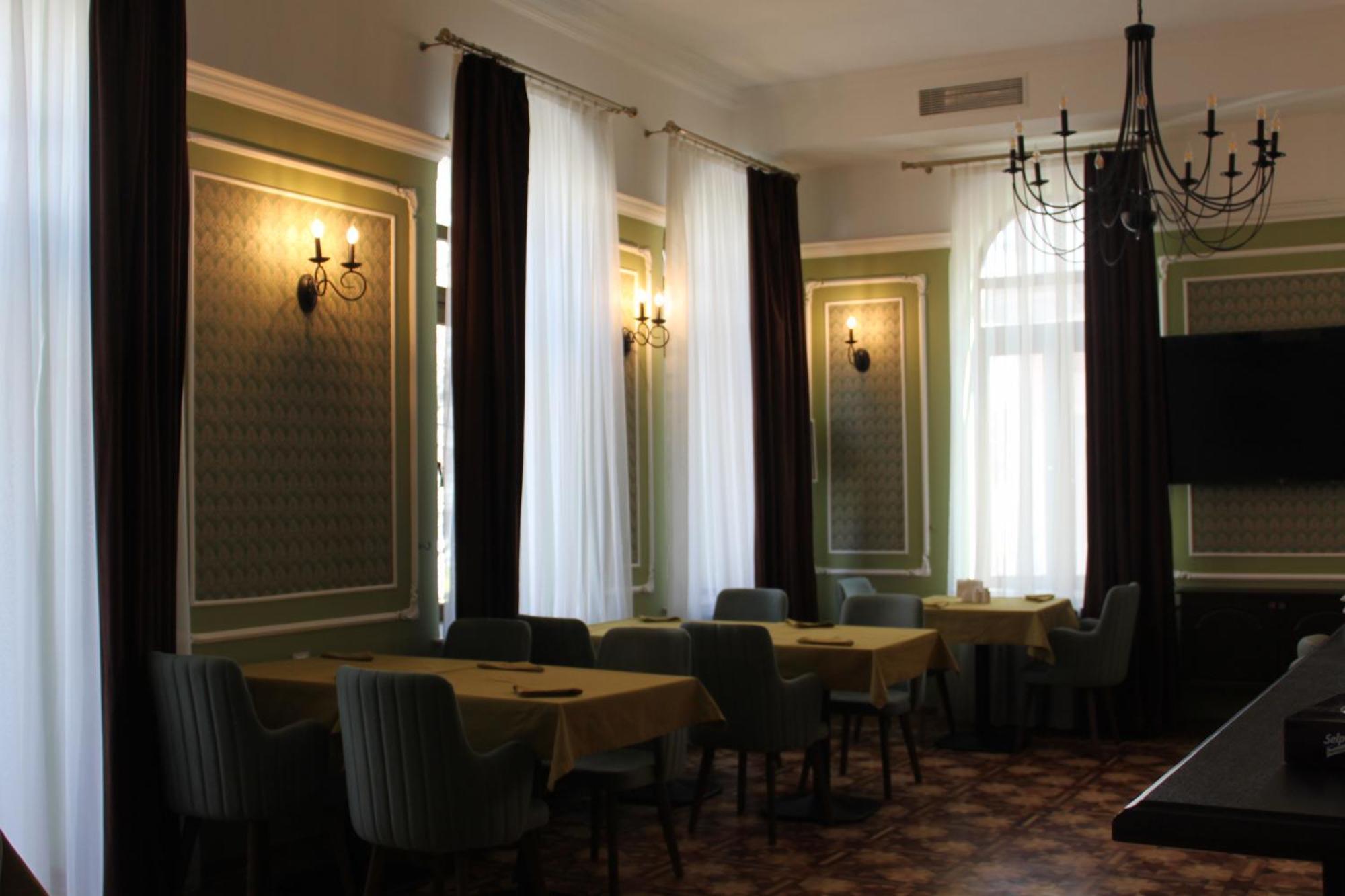 Hotel 1883 Baku Bagian luar foto